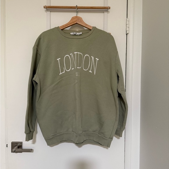 Green 'London' Sweatshirt - Picture 5 of 13
